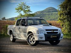 Chevrolet S10 ADVANTAGE 2.4 2011 NEUMANN VEÍCULOS ARROIO DO MEIO / Carros no Vale