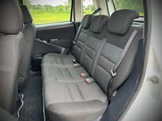 Fiat IDEA ATTRACTIVE 1.4 2014 NEUMANN VEÍCULOS ARROIO DO MEIO / Carros no Vale