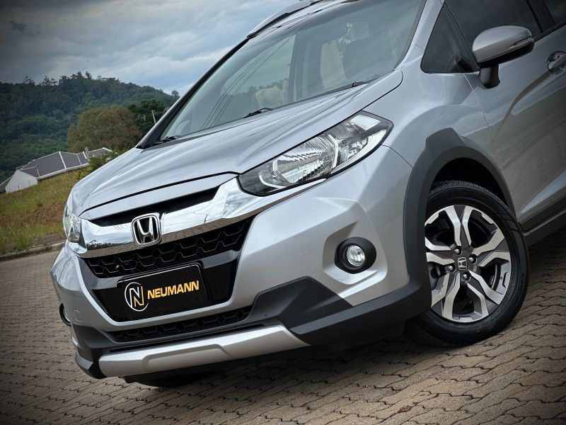 Honda WR-V EXL 1.5 CVT 2018 NEUMANN VEÍCULOS ARROIO DO MEIO / Carros no Vale