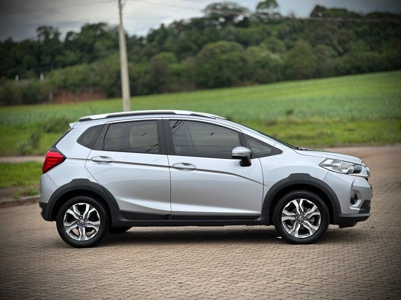 Honda WR-V EXL 1.5 CVT 2018 NEUMANN VEÍCULOS ARROIO DO MEIO / Carros no Vale