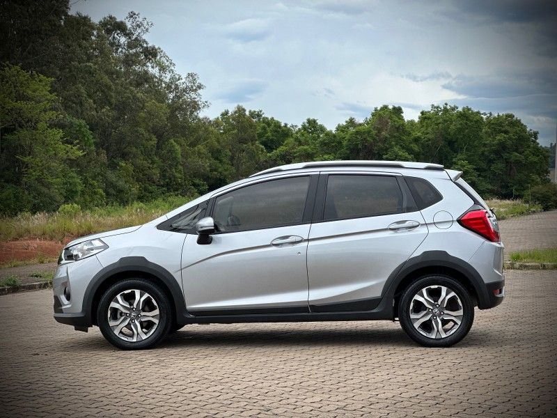 Honda WR-V EXL 1.5 CVT 2018 NEUMANN VEÍCULOS ARROIO DO MEIO / Carros no Vale