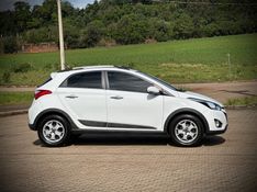 Hyundai HB20X PREMIUM 1.6 2014 NEUMANN VEÍCULOS ARROIO DO MEIO / Carros no Vale