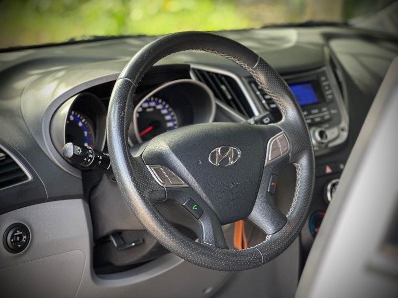 Hyundai HB20X PREMIUM 1.6 2014 NEUMANN VEÍCULOS ARROIO DO MEIO / Carros no Vale