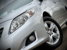 Toyota COROLLA XEi 2.0 2011 NEUMANN VEÍCULOS ARROIO DO MEIO / Carros no Vale
