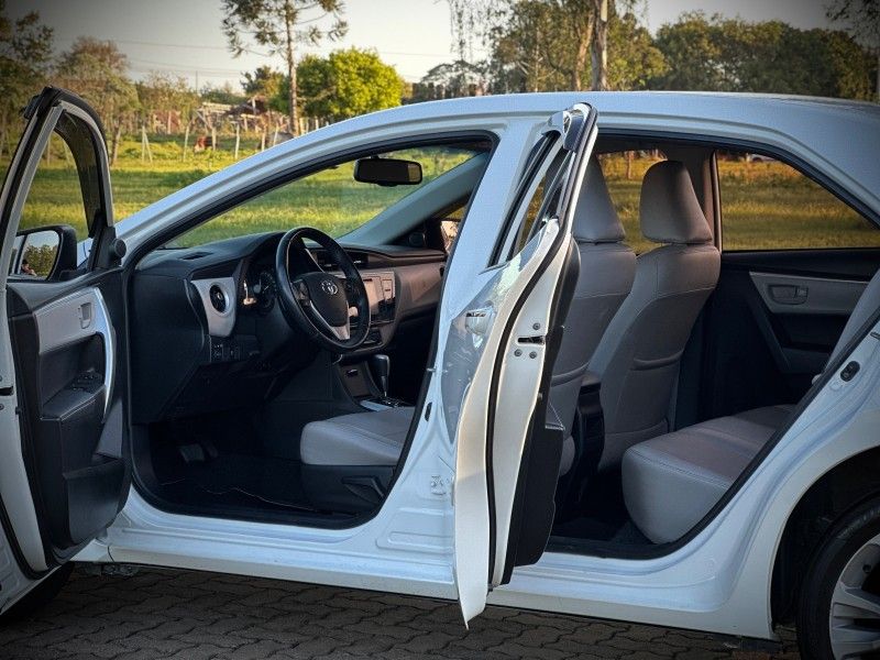 Toyota COROLLA XEi 2.0 2018 NEUMANN VEÍCULOS ARROIO DO MEIO / Carros no Vale Toyota COROLLA XEi 2.0 2018 NEUMANN VEÍCULOS ARROIO DO MEIO / Carros no Vale