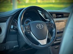 Toyota COROLLA XEi 2.0 2018 NEUMANN VEÍCULOS ARROIO DO MEIO / Carros no Vale