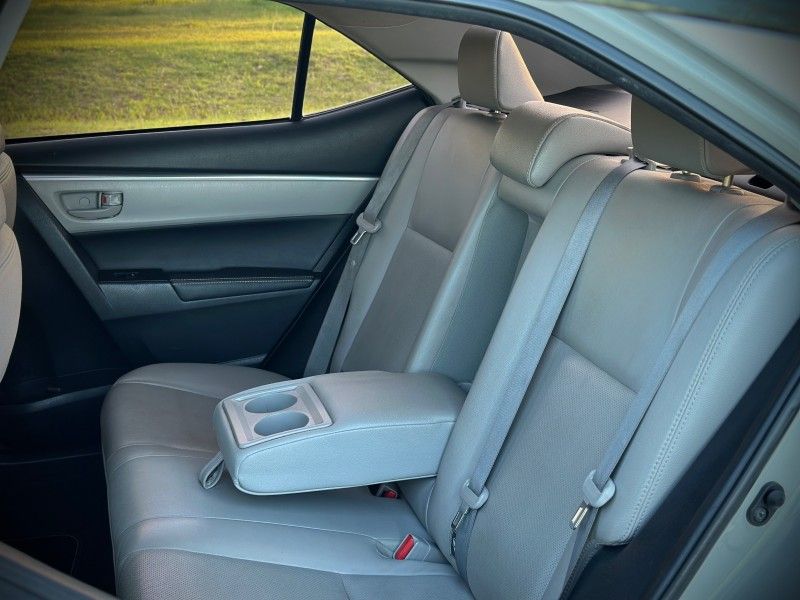 Toyota COROLLA XEi 2.0 2018 NEUMANN VEÍCULOS ARROIO DO MEIO / Carros no Vale Toyota COROLLA XEi 2.0 2018 NEUMANN VEÍCULOS ARROIO DO MEIO / Carros no Vale