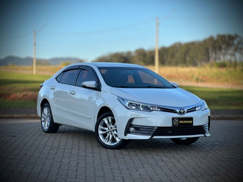 Toyota COROLLA XEi 2.0 2018 NEUMANN VEÍCULOS ARROIO DO MEIO / Carros no Vale Toyota COROLLA XEi 2.0 2018 NEUMANN VEÍCULOS ARROIO DO MEIO / Carros no Vale