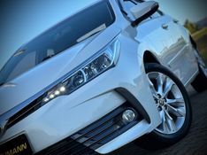 Toyota COROLLA XEi 2.0 2018 NEUMANN VEÍCULOS ARROIO DO MEIO / Carros no Vale