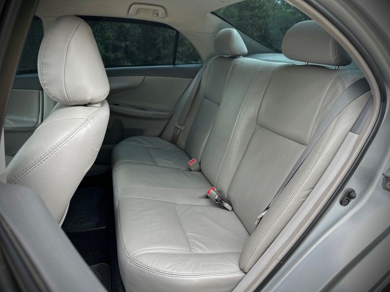 Toyota COROLLA XLi 1.8 2009 NEUMANN VEÍCULOS ARROIO DO MEIO / Carros no Vale