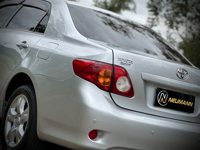 Toyota COROLLA XLi 1.8 2009 NEUMANN VEÍCULOS ARROIO DO MEIO / Carros no Vale