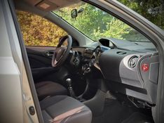 Toyota ETIOS X 1.3 2017 NEUMANN VEÍCULOS ARROIO DO MEIO / Carros no Vale