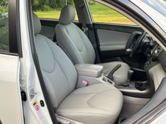 Toyota RAV-4 2.4 2011 NEUMANN VEÍCULOS ARROIO DO MEIO / Carros no Vale