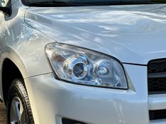 Toyota RAV-4 2.4 2011 NEUMANN VEÍCULOS ARROIO DO MEIO / Carros no Vale