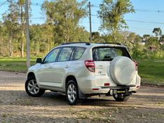 Toyota RAV-4 2.4 2011 NEUMANN VEÍCULOS ARROIO DO MEIO / Carros no Vale