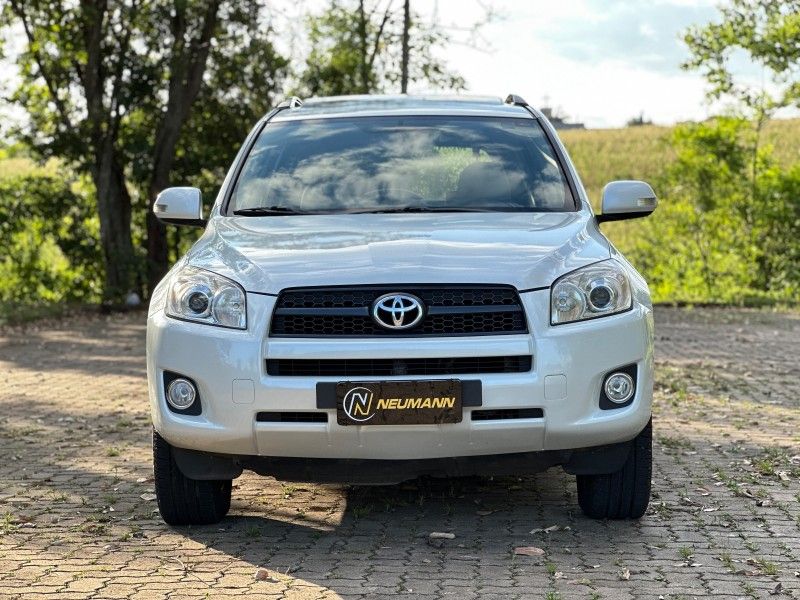 Toyota RAV-4 2.4 2011 NEUMANN VEÍCULOS ARROIO DO MEIO / Carros no Vale
