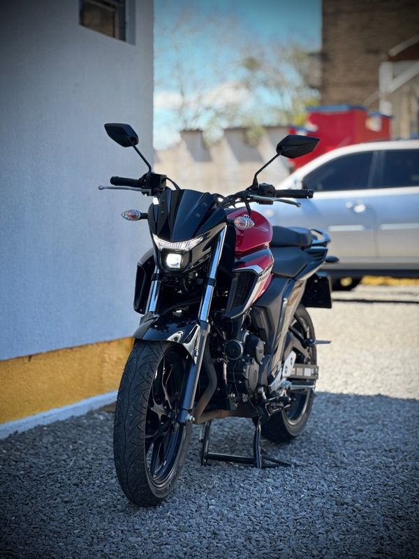 Yamaha FAZER 250 2024 NEUMANN VEÍCULOS ARROIO DO MEIO / Carros no Vale