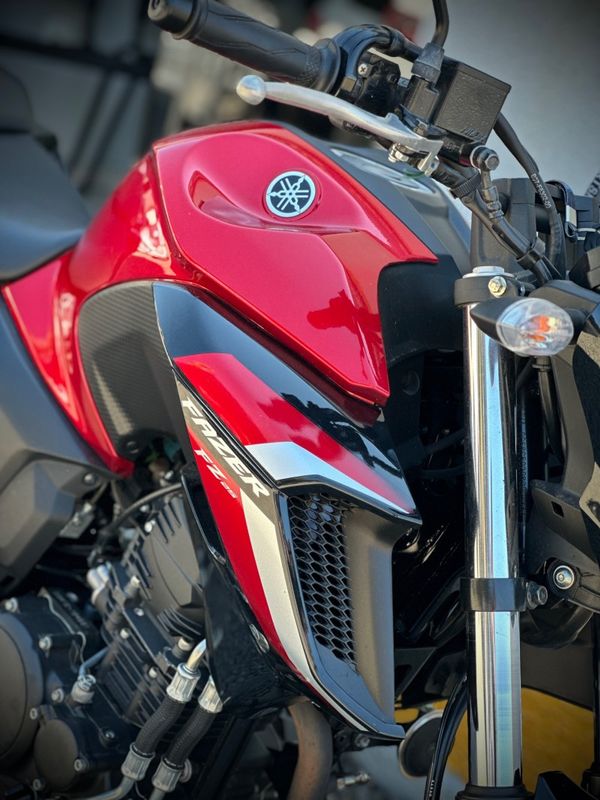 Yamaha FAZER 250 2024 NEUMANN VEÍCULOS ARROIO DO MEIO / Carros no Vale