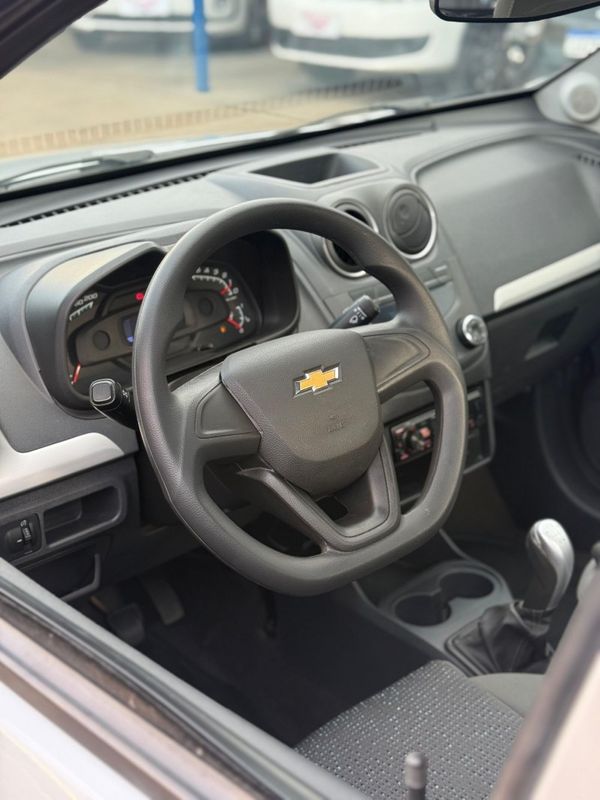 Chevrolet MONTANA LS 1.4 8V 2018 FERREIRA VEÍCULOS VENÂNCIO AIRES / Carros no Vale Chevrolet MONTANA LS 1.4 8V 2018 FERREIRA VEÍCULOS VENÂNCIO AIRES / Carros no Vale