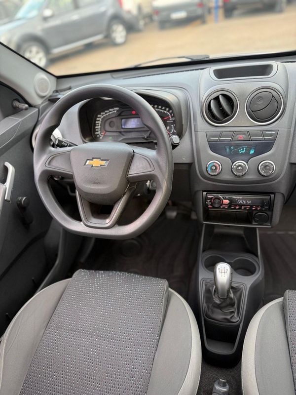 Chevrolet MONTANA LS 1.4 8V 2018 FERREIRA VEÍCULOS VENÂNCIO AIRES / Carros no Vale Chevrolet MONTANA LS 1.4 8V 2018 FERREIRA VEÍCULOS VENÂNCIO AIRES / Carros no Vale