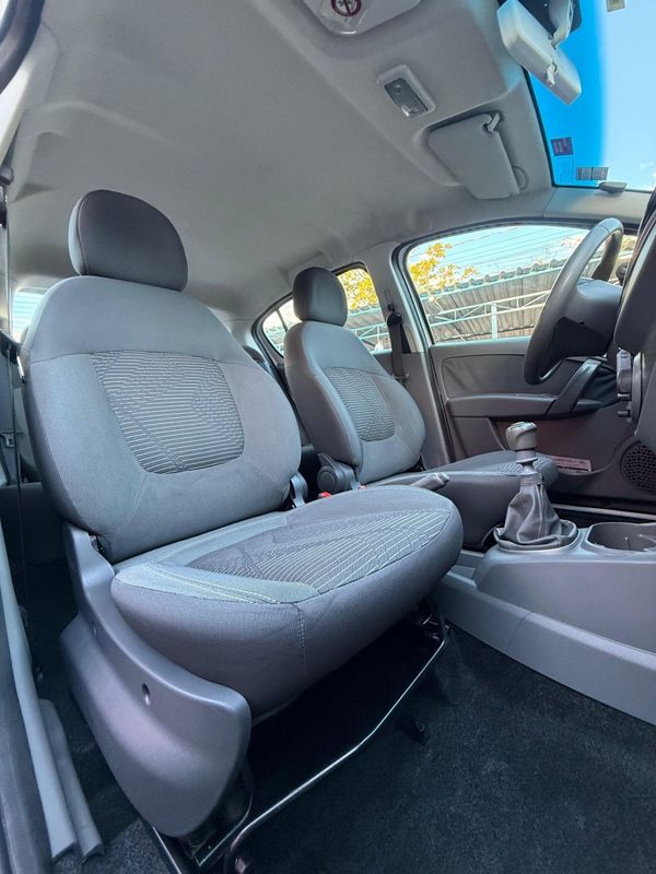 Fiat PALIO ATTRACTIVE 1.0 8V 2014 FERREIRA VEÍCULOS VENÂNCIO AIRES / Carros no Vale