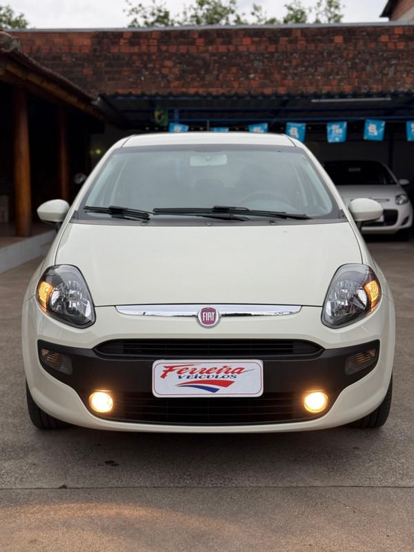 Fiat PUNTO ATTRACTIVE 1.4 8V 2014 FERREIRA VEÍCULOS VENÂNCIO AIRES / Carros no Vale