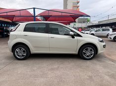 Fiat PUNTO ATTRACTIVE 1.4 8V 2014 FERREIRA VEÍCULOS VENÂNCIO AIRES / Carros no Vale