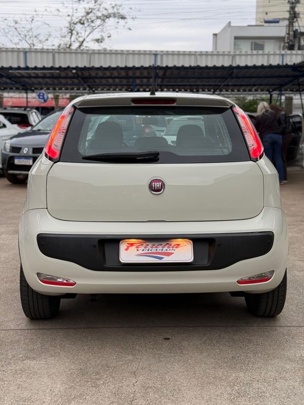 Fiat PUNTO ATTRACTIVE 1.4 8V 2014 FERREIRA VEÍCULOS VENÂNCIO AIRES / Carros no Vale