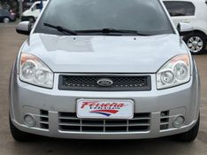 Ford FIESTA 1.0 8V 2010 FERREIRA VEÍCULOS VENÂNCIO AIRES / Carros no Vale