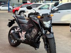 Honda Motos CB 300 2025 FERREIRA VEÍCULOS VENÂNCIO AIRES / Carros no Vale