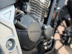Honda Motos CB 300 2025 FERREIRA VEÍCULOS VENÂNCIO AIRES / Carros no Vale