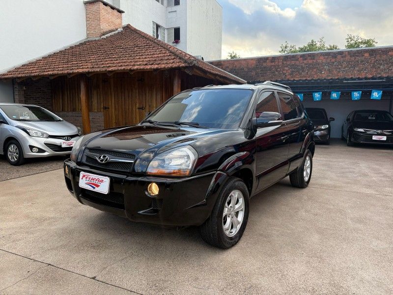 Hyundai TUCSON GLS 2.0 2014 FERREIRA VEÍCULOS VENÂNCIO AIRES / Carros no Vale