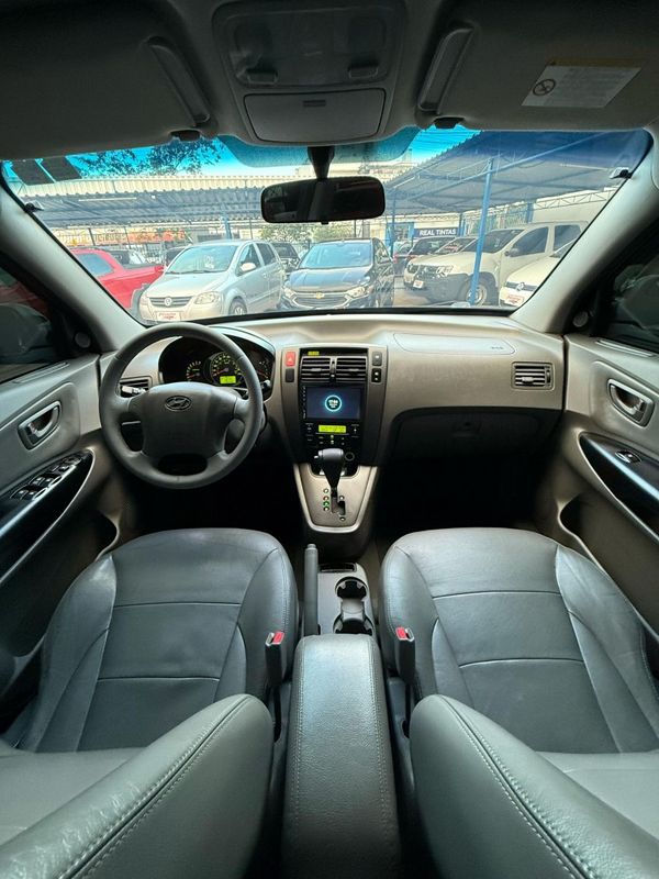 Hyundai TUCSON GLS 2.0 2014 FERREIRA VEÍCULOS VENÂNCIO AIRES / Carros no Vale