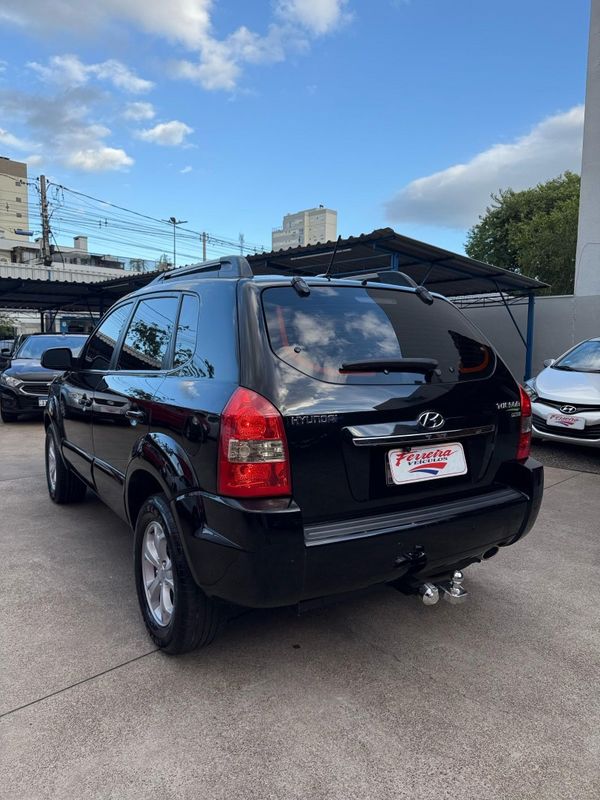 Hyundai TUCSON GLS 2.0 2014 FERREIRA VEÍCULOS VENÂNCIO AIRES / Carros no Vale