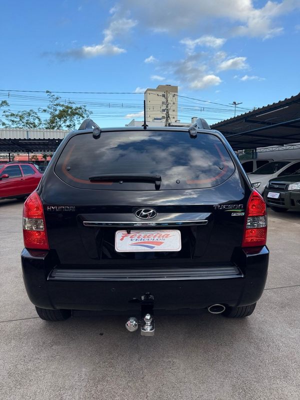 Hyundai TUCSON GLS 2.0 2014 FERREIRA VEÍCULOS VENÂNCIO AIRES / Carros no Vale