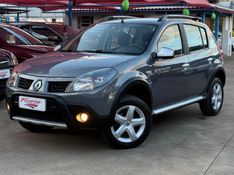 Renault SANDERO STEPWAY 1.6 2011 FERREIRA VEÍCULOS VENÂNCIO AIRES / Carros no Vale