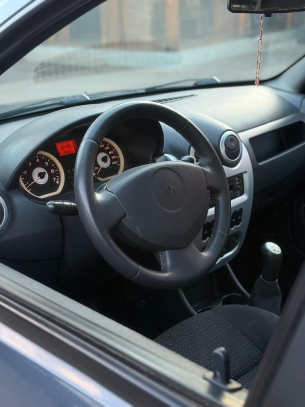 Renault SANDERO STEPWAY 1.6 2011 FERREIRA VEÍCULOS VENÂNCIO AIRES / Carros no Vale