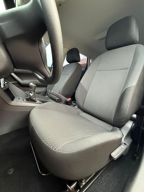 Volkswagen POLO HATCH 1.0 2022 FERREIRA VEÍCULOS VENÂNCIO AIRES / Carros no Vale