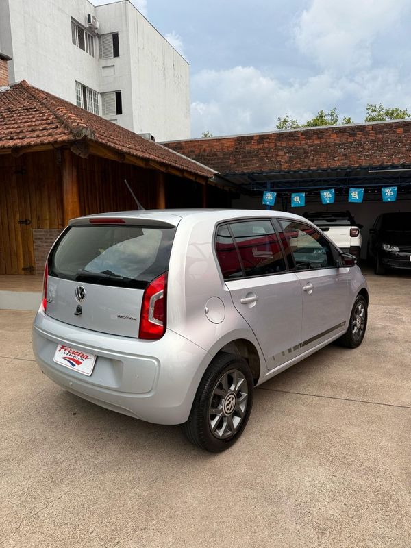Volkswagen UP RUN 1.0 2017 FERREIRA VEÍCULOS VENÂNCIO AIRES / Carros no Vale