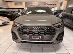AUDI Q5 2.0 55 TFSIE PHEV PERFORMANCE BLACK QUATTRO S TRONIC 2024/2024 FÁBIO BERNARDES PORTO ALEGRE / Carros no Vale