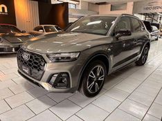 AUDI Q5 2.0 55 TFSIE PHEV PERFORMANCE BLACK QUATTRO S TRONIC 2024/2024 FÁBIO BERNARDES PORTO ALEGRE / Carros no Vale