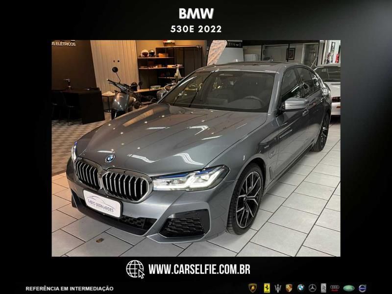 BMW 530E 2.0 16V TWINPOWER HÍBRIDO M SPORT AUTOMÁTICO 2022/2022 FÁBIO BERNARDES PORTO ALEGRE / Carros no Vale