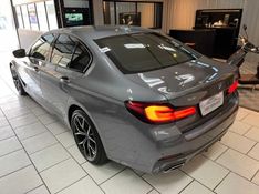 BMW 530E 2.0 16V TWINPOWER HÍBRIDO M SPORT AUTOMÁTICO 2022/2022 FÁBIO BERNARDES PORTO ALEGRE / Carros no Vale