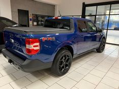 FORD MAVERICK 2.0 ECOBOOST GASOLINA LARIAT FX4 AUTOMÁTICO 2024/2024 FÁBIO BERNARDES PORTO ALEGRE / Carros no Vale