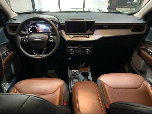 FORD MAVERICK 2.0 ECOBOOST GASOLINA LARIAT FX4 AUTOMÁTICO 2023/2023 FÁBIO BERNARDES PORTO ALEGRE / Carros no Vale
