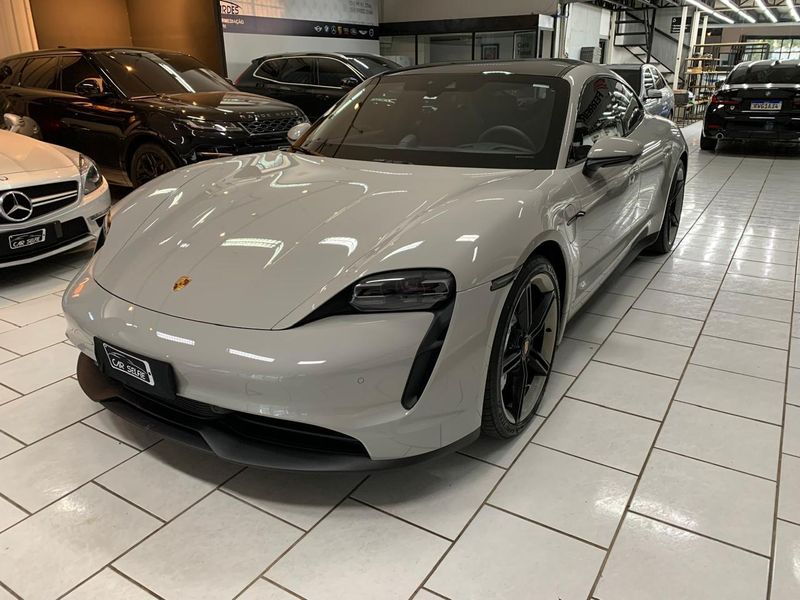 PORSCHE TAYCAN 4S ELÉTRICO 2021/2022 FÁBIO BERNARDES PORTO ALEGRE / Carros no Vale