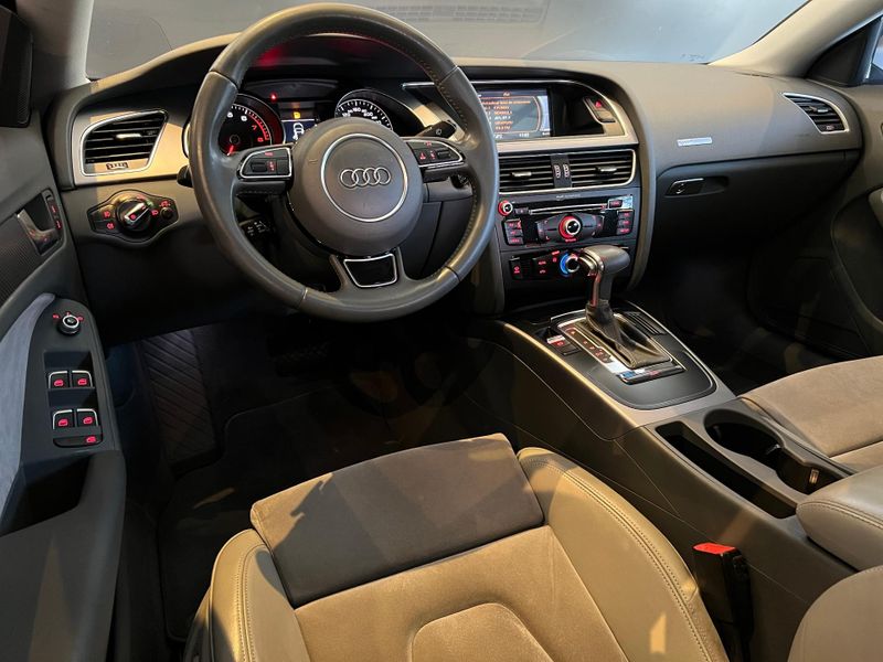 Audi A5 Sportback 2.0 16V TFSI 180cv Multi. 2013/2014 CONCEPT MOTORS PASSO FUNDO / Carros no Vale Audi A5 Sportback 2.0 16V TFSI 180cv Multi. 2013/2014 CONCEPT MOTORS PASSO FUNDO / Carros no Vale