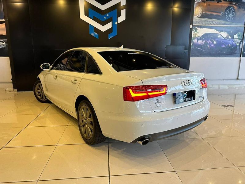 Audi A6 3.0 TFSI V6 Quattro S Tronic 4p 2014/2014 CONCEPT MOTORS PASSO FUNDO / Carros no Vale Audi A6 3.0 TFSI V6 Quattro S Tronic 4p 2014/2014 CONCEPT MOTORS PASSO FUNDO / Carros no Vale