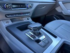 Audi Q5 S-Line 2.0 TFSI Quattro S-tronic 2021/2021 CONCEPT MOTORS PASSO FUNDO / Carros no Vale