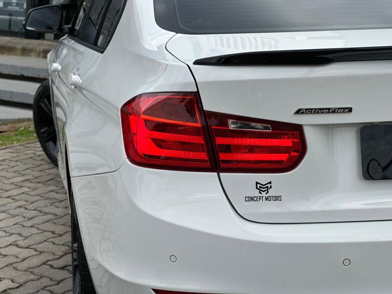 BMW 320i 2.0 Turbo/ActiveFlex 16V/GP 4p 2015/2015 CONCEPT MOTORS PASSO FUNDO / Carros no Vale BMW 320i 2.0 Turbo/ActiveFlex 16V/GP 4p 2015/2015 CONCEPT MOTORS PASSO FUNDO / Carros no Vale